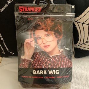STRANGER THINGS BARB HALLOWEEN COSTUME
